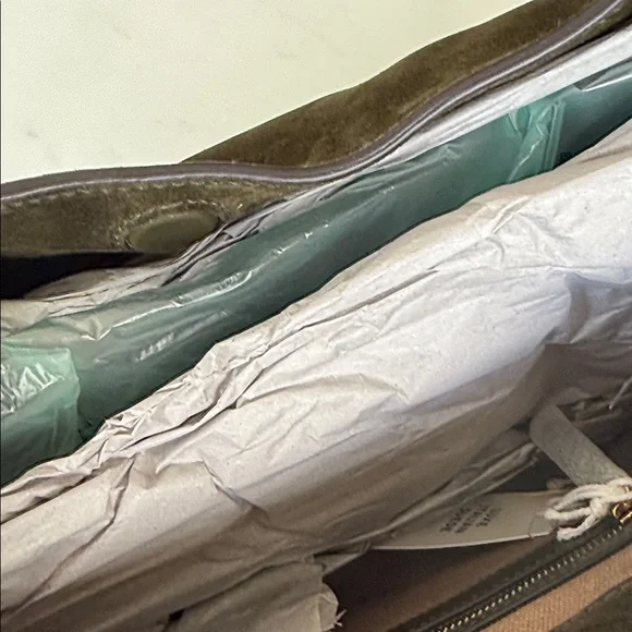 Madewell Mylie Olive Italian Suede Shoulder Bag - Picture 2 of 3